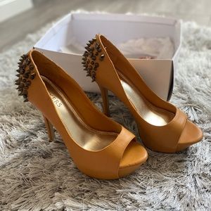 Bakers mustard yellow stud heels